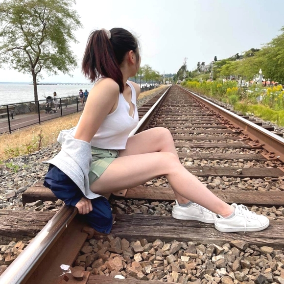 Meet your Posher, Blue 🌟 - Picture 1 of 1